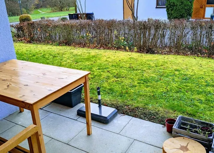 Helle Terrassenwohnung Am Waldrand